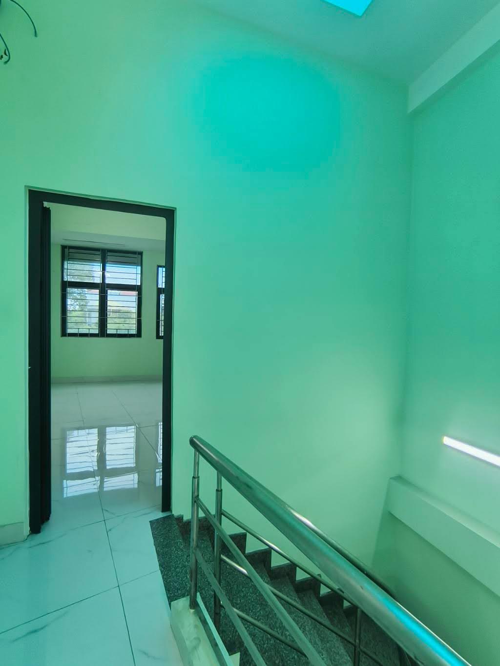 BÁN NHÀ MT NGUYỄN THÁI SƠN,  GẦN SÂN BAY, 50M²,  3 TẦNG,  7.4 TỶ TL